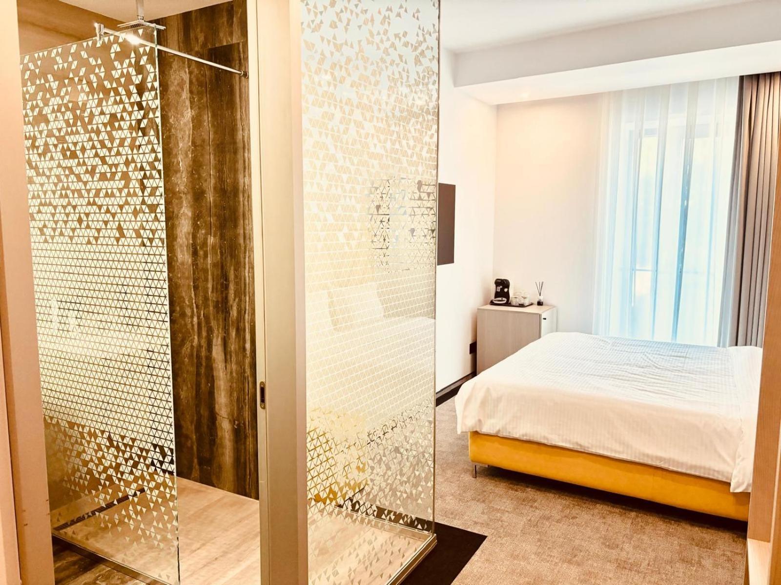 Cm111Apparthotel Bucharest Exterior photo
